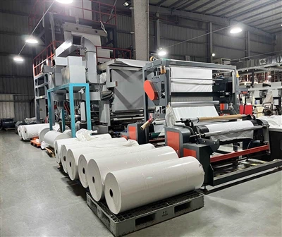 Kui laiad võivad olla plastpakendikile rullid?